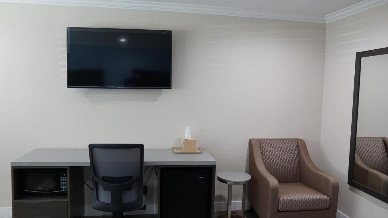Sea Breeze Inn - Lax Airport, Los Angeles Инглвуд Экстерьер фото